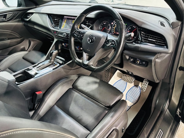 Used Vauxhall Insignia 2017 for sale - 76189204: Photo 10