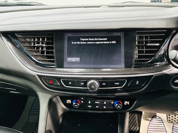 Used Vauxhall Insignia 2017 for sale - 76189204: Photo 25