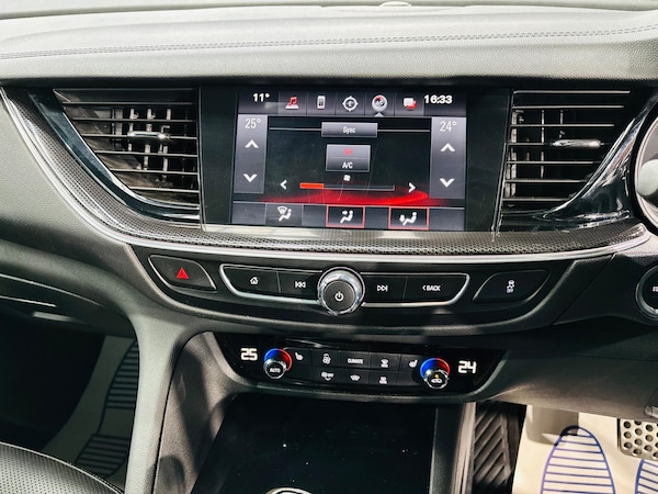 Used Vauxhall Insignia 2017 for sale - 76189204: Photo 29