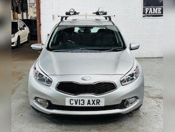 Used Kia Ceed 2013 for sale - 78933976: Photo