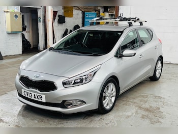 Used Kia Ceed 2013 for sale - 78933976: Photo