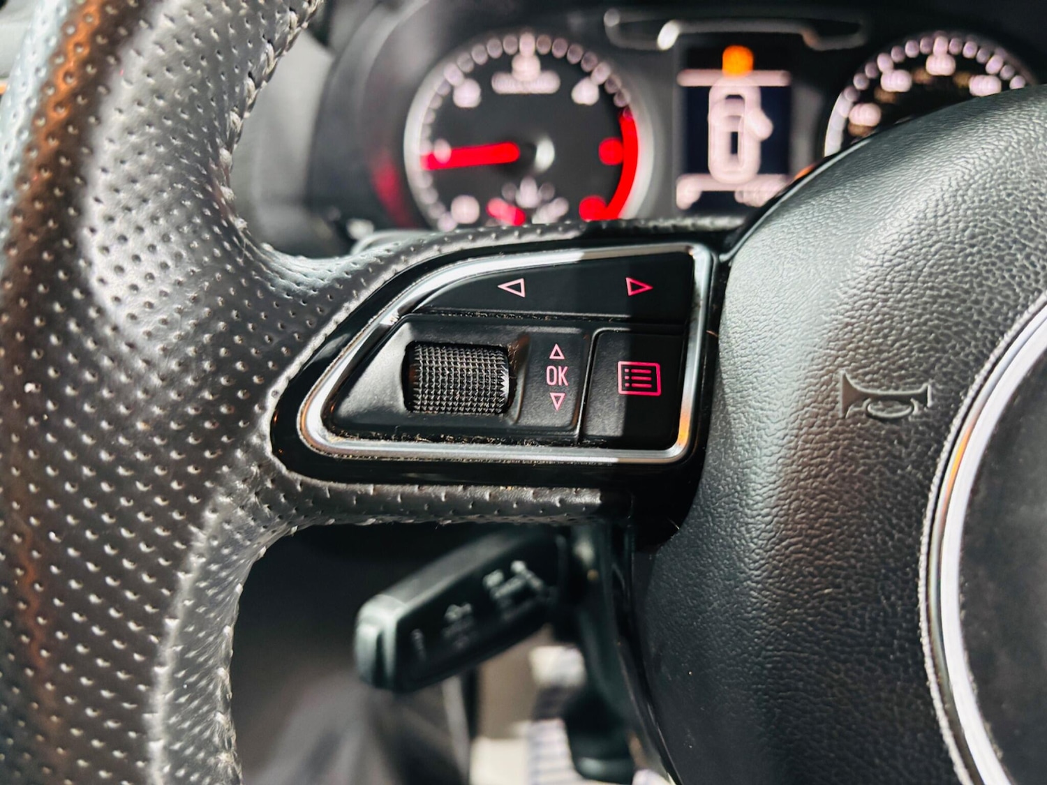 Used Audi Q3 2013 for sale - 76485726: Photo 21