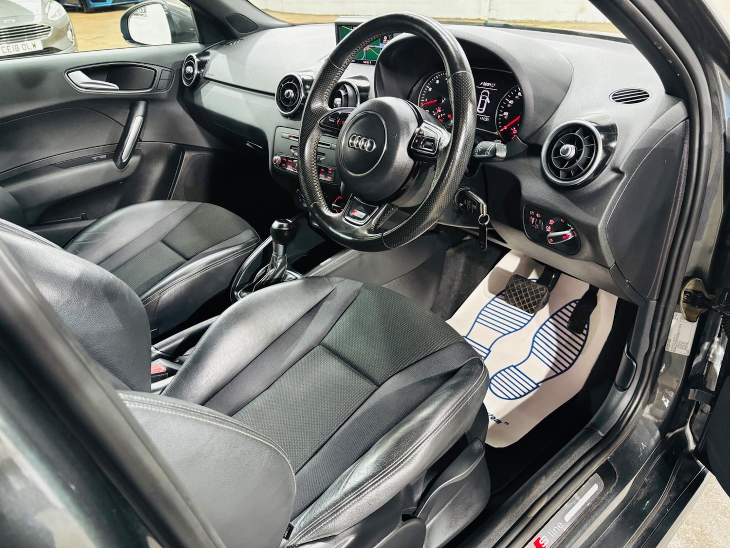 Used Audi A1 2013 for sale - 77645684: Photo 10