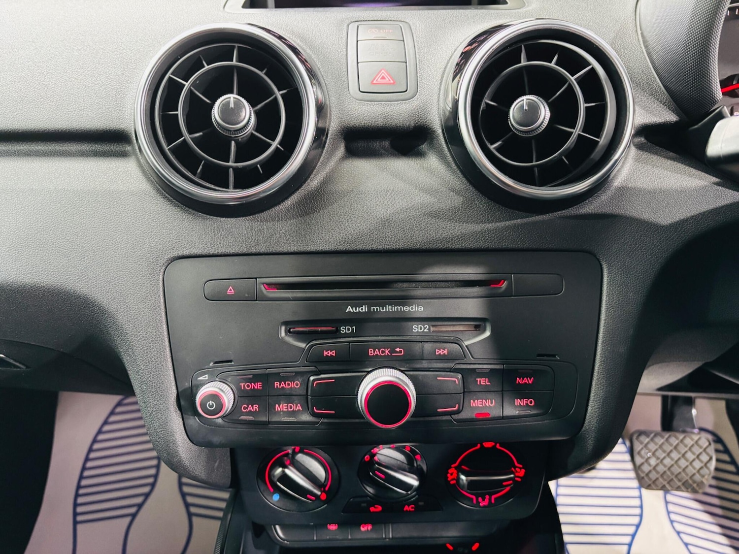 Used Audi A1 2013 for sale - 77645684: Photo 28