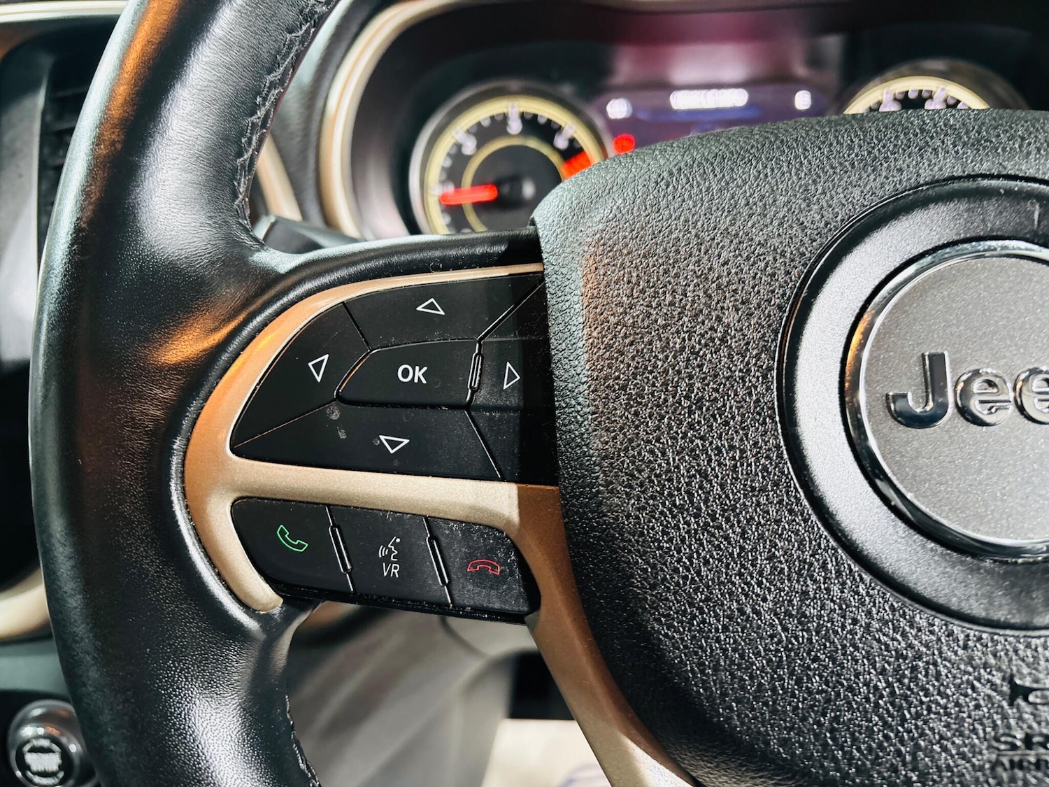 Used Jeep Cherokee 2014 for sale - 78048221: Photo 25