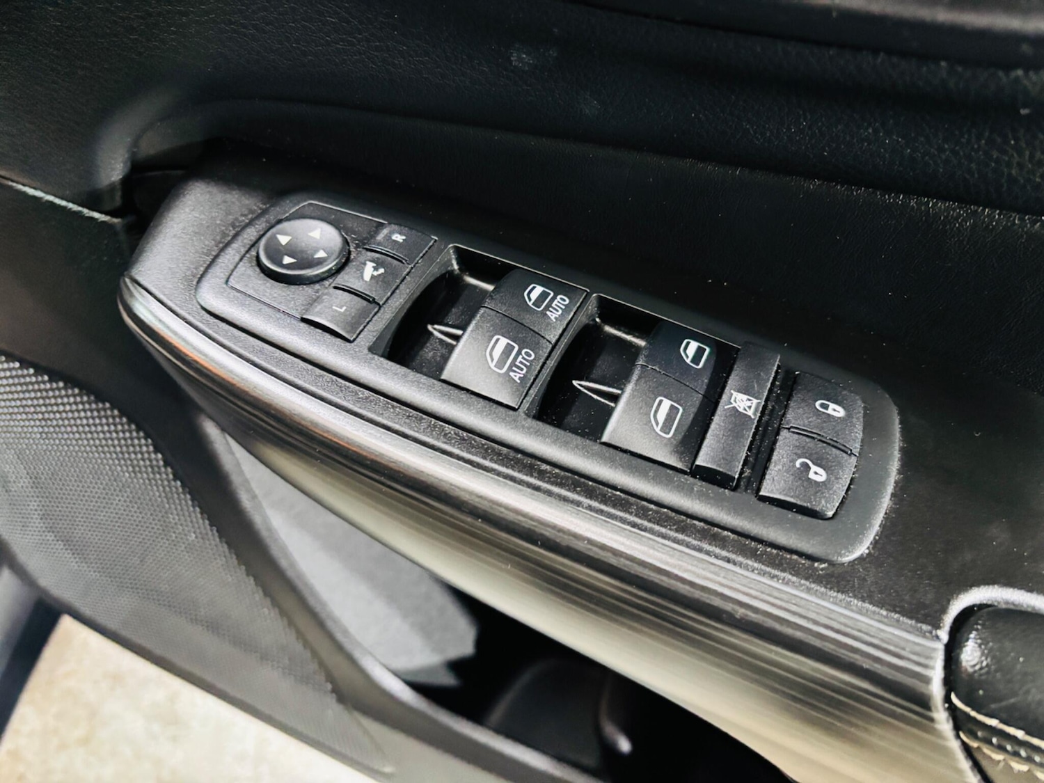 Used Jeep Cherokee 2014 for sale - 78048221: Photo 31