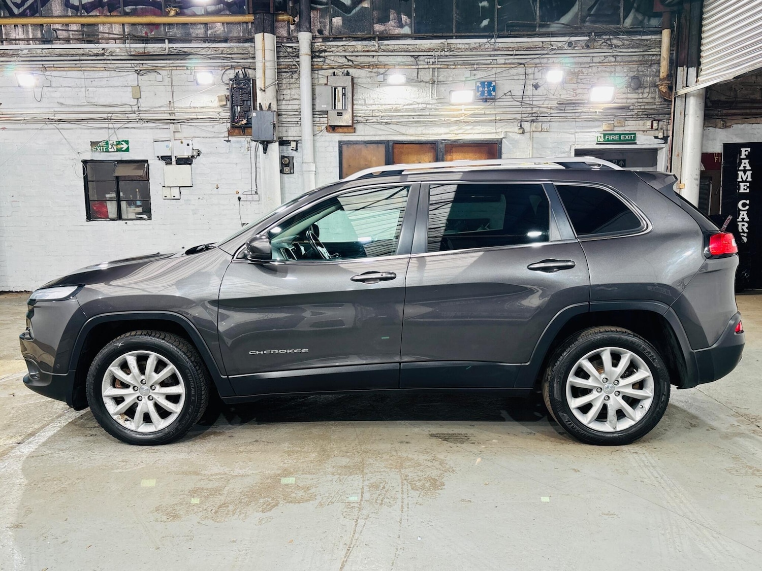Used Jeep Cherokee 2014 for sale - 78048221: Photo 9