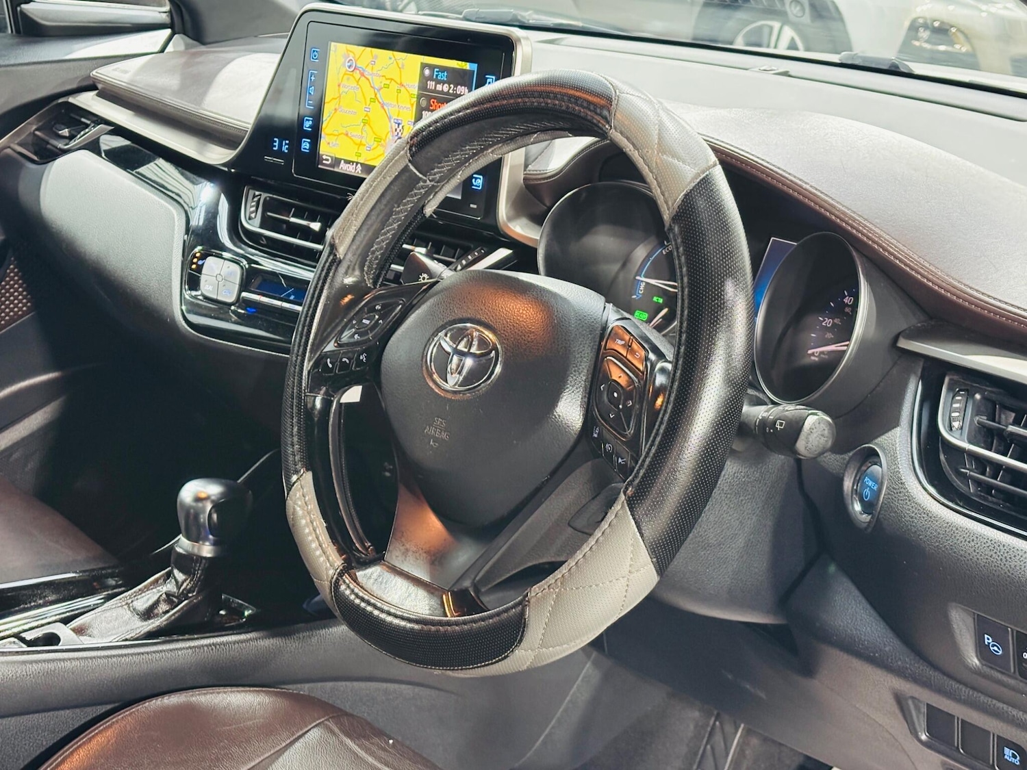 Used Toyota C-HR 2018 for sale - 77626155: Photo 11