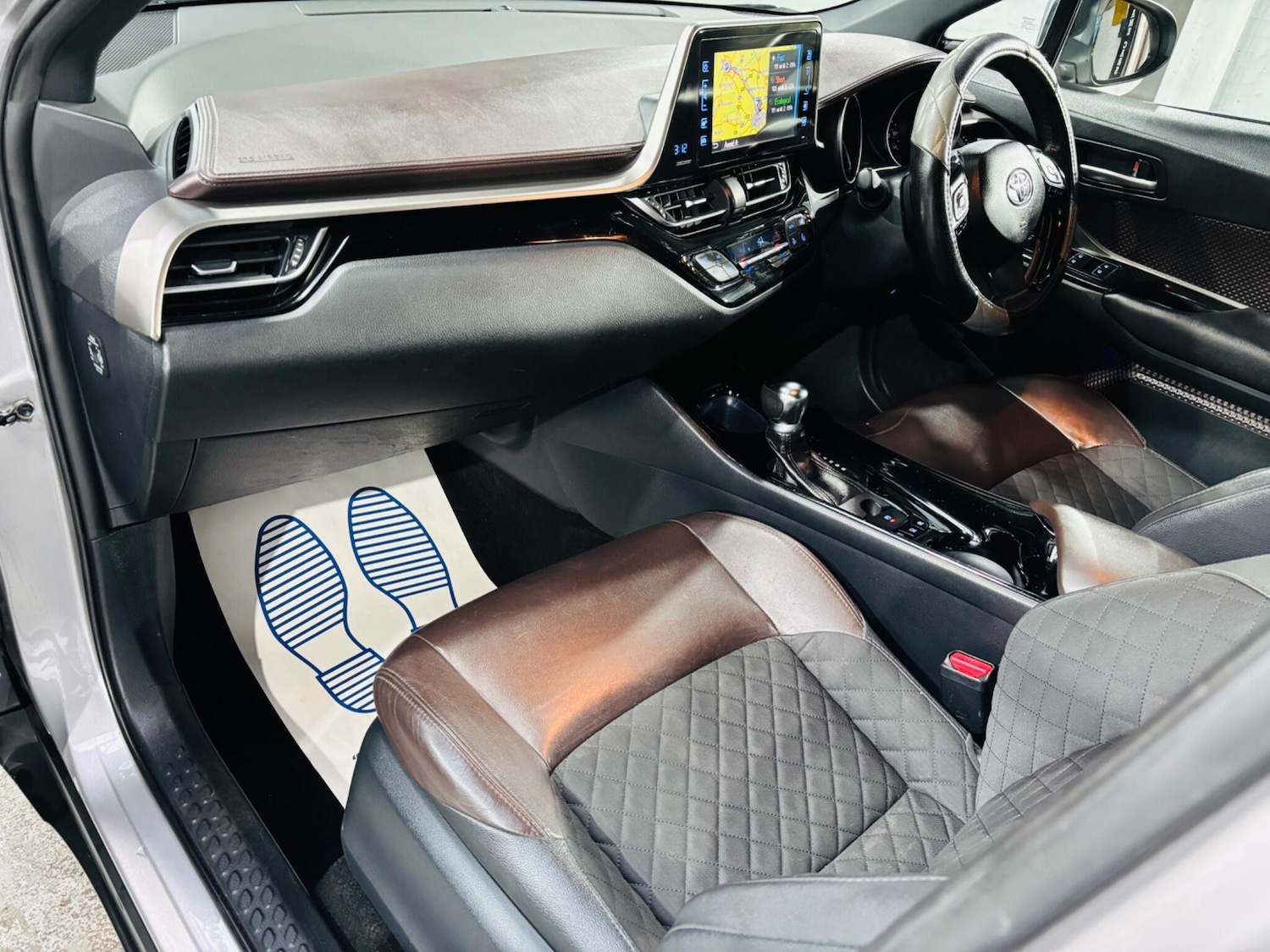 Used Toyota C-HR 2018 for sale - 77626155: Photo 14