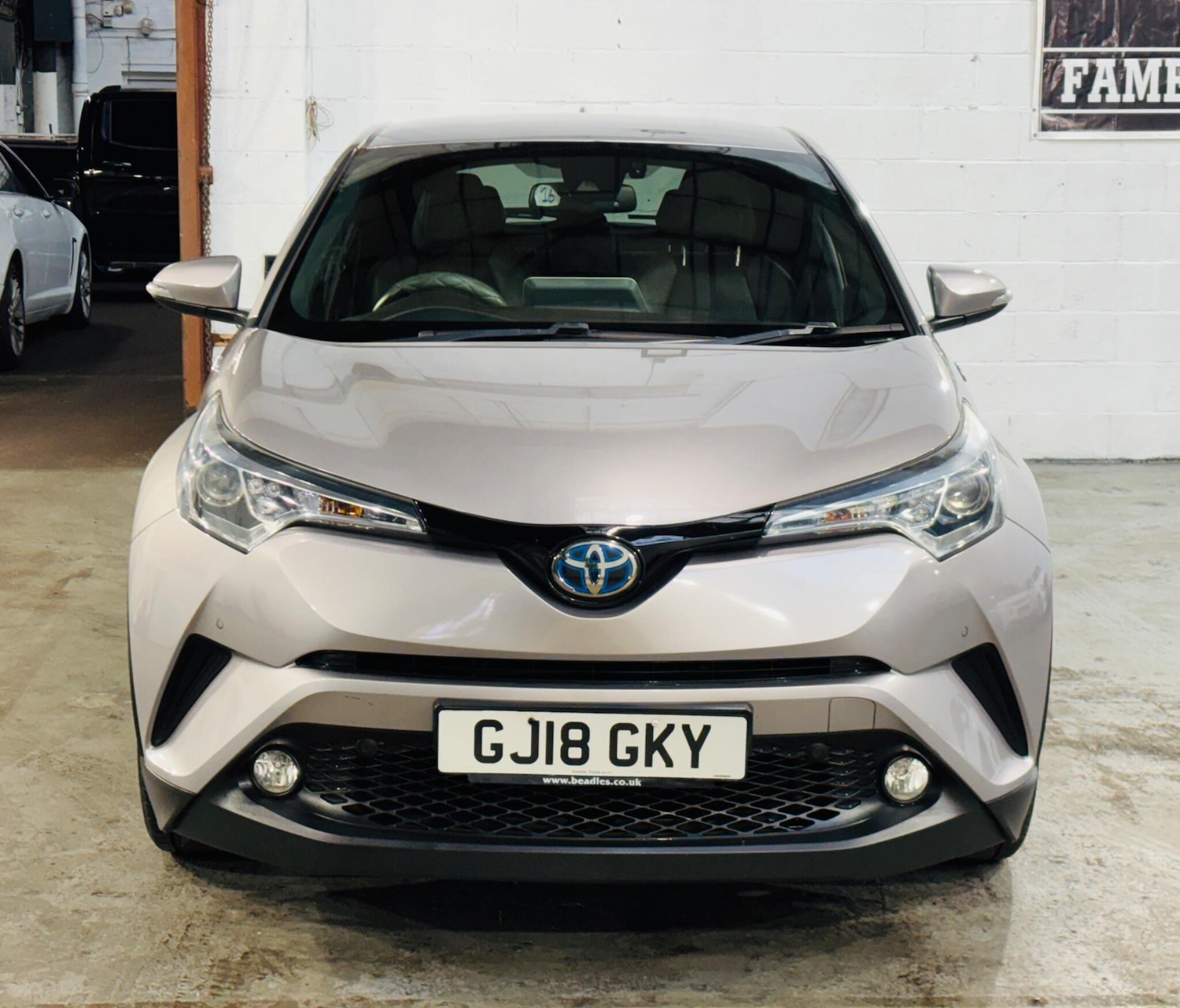Used Toyota C-HR 2018 for sale - 77626155: Photo 2