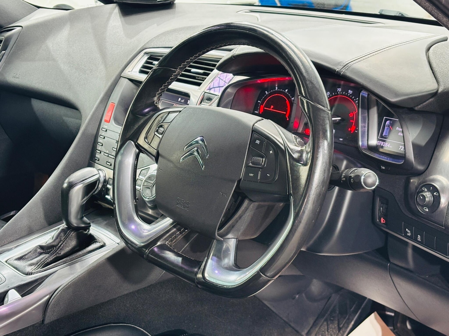 Used Citroen DS5 2012 for sale - 77882482: Photo 11