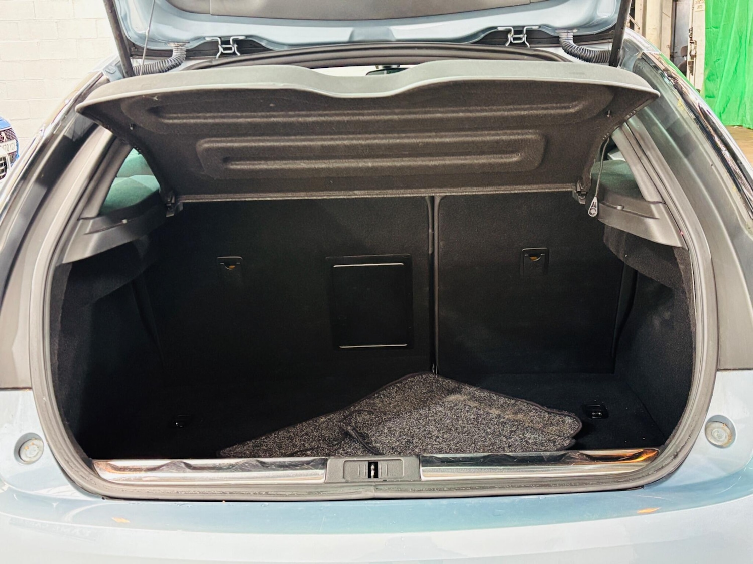 Used Citroen DS5 2012 for sale - 77882482: Photo 30