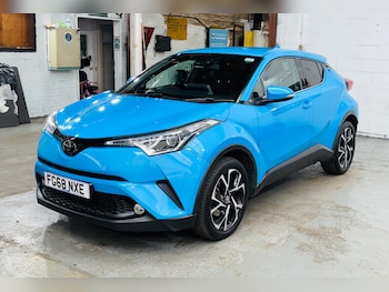 Used Toyota C-HR 2018 for sale - 78675349: Photo