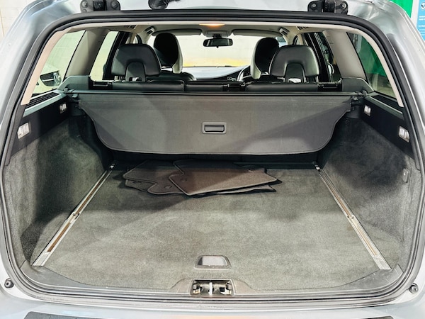 Used Volvo V70 2010 for sale - 76189326: Photo 29