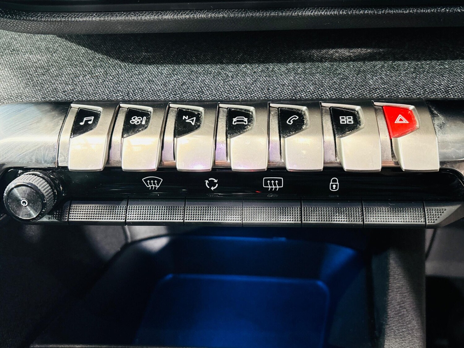 Used Peugeot 3008 for sale - 78057901: Photo 17