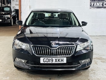 Used Skoda Superb 2019 for sale - 75609462: Photo