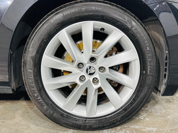Used Skoda Superb 2019 for sale - 75609462: Photo 30