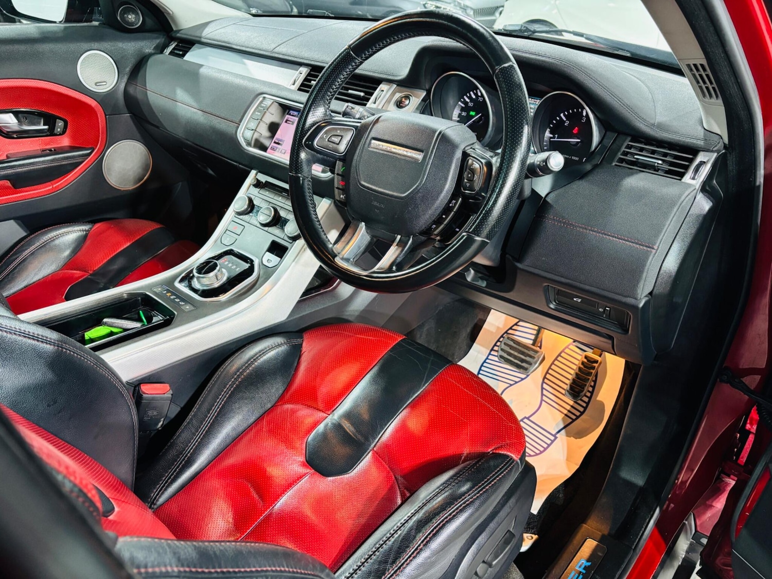 Used Land Rover Range Rover Evoque 2012 for sale - 76659261: Photo 10