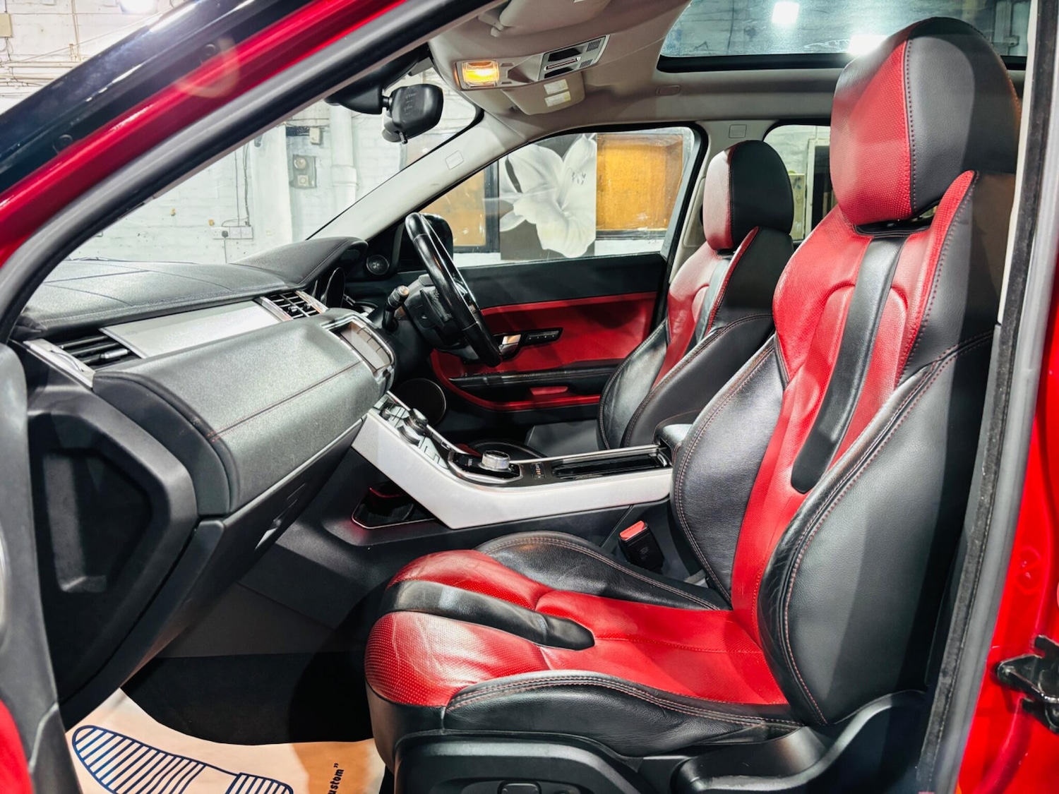 Used Land Rover Range Rover Evoque 2012 for sale - 76659261: Photo 15