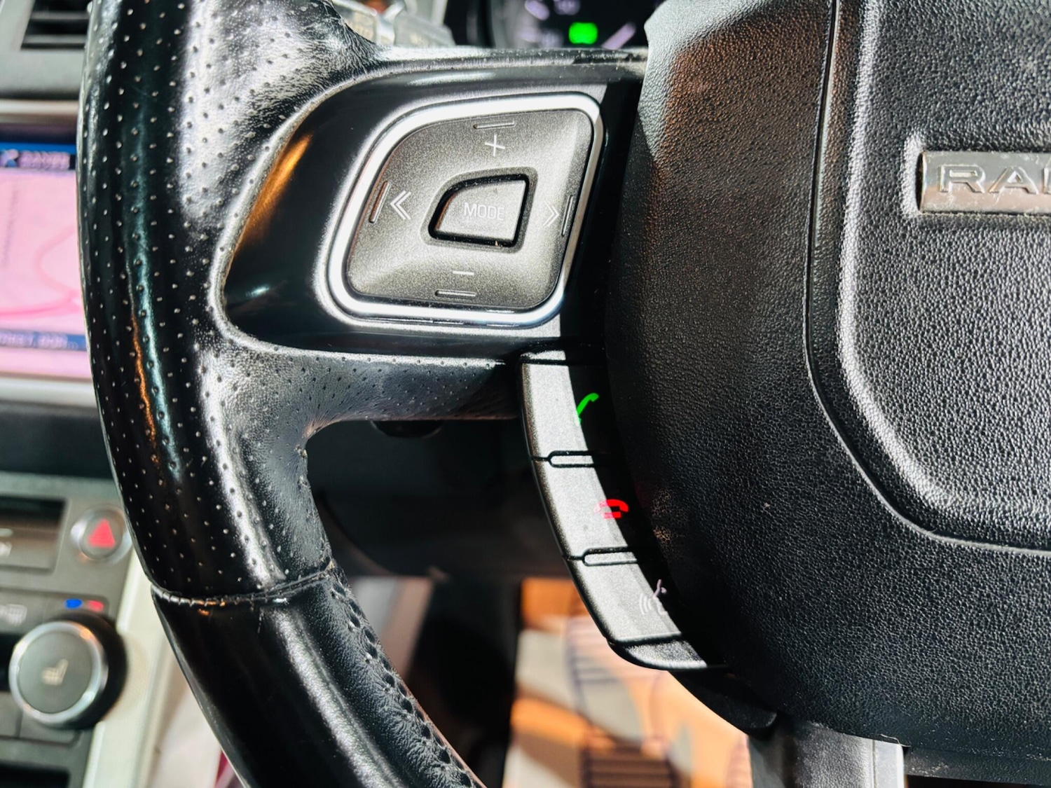 Used Land Rover Range Rover Evoque 2012 for sale - 76659261: Photo 21