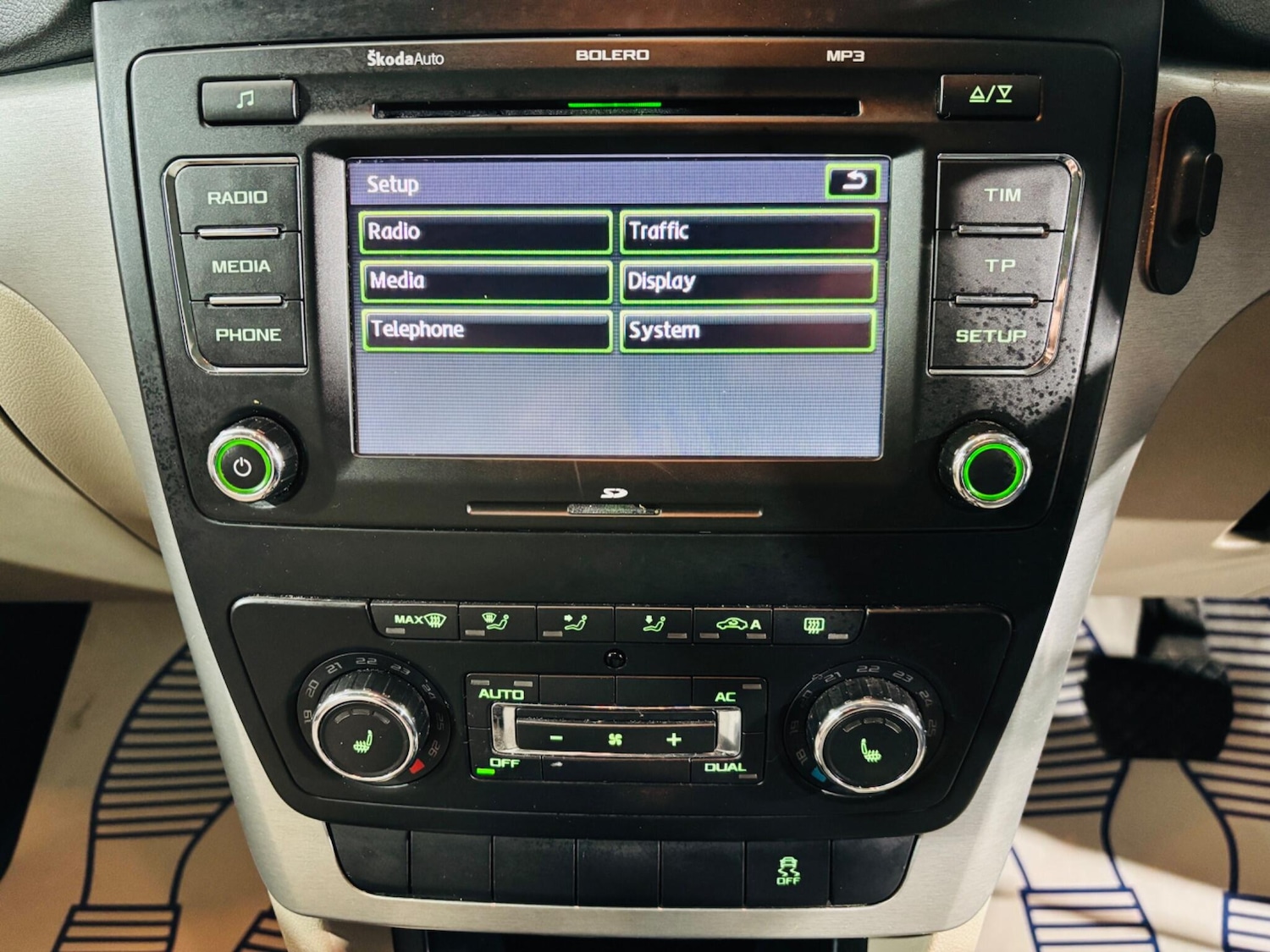 Used Skoda Yeti 2010 for sale - 77425478: Photo 24