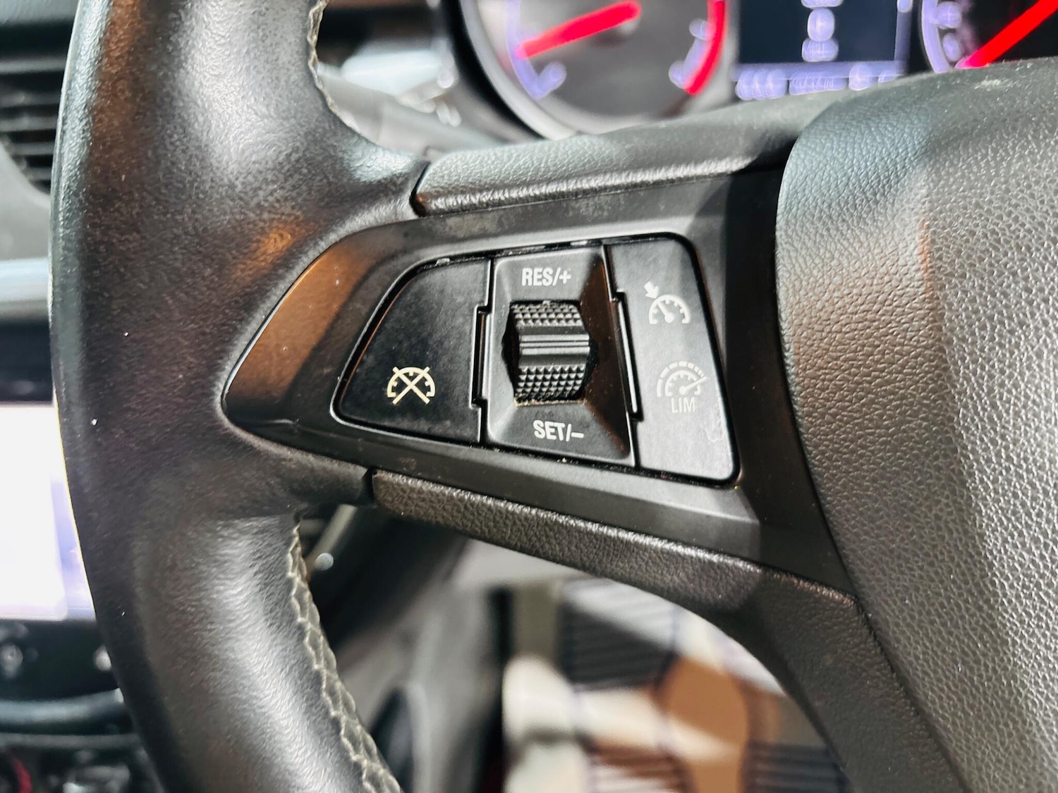 Used Vauxhall Corsa 2015 for sale - 76865792: Photo 20