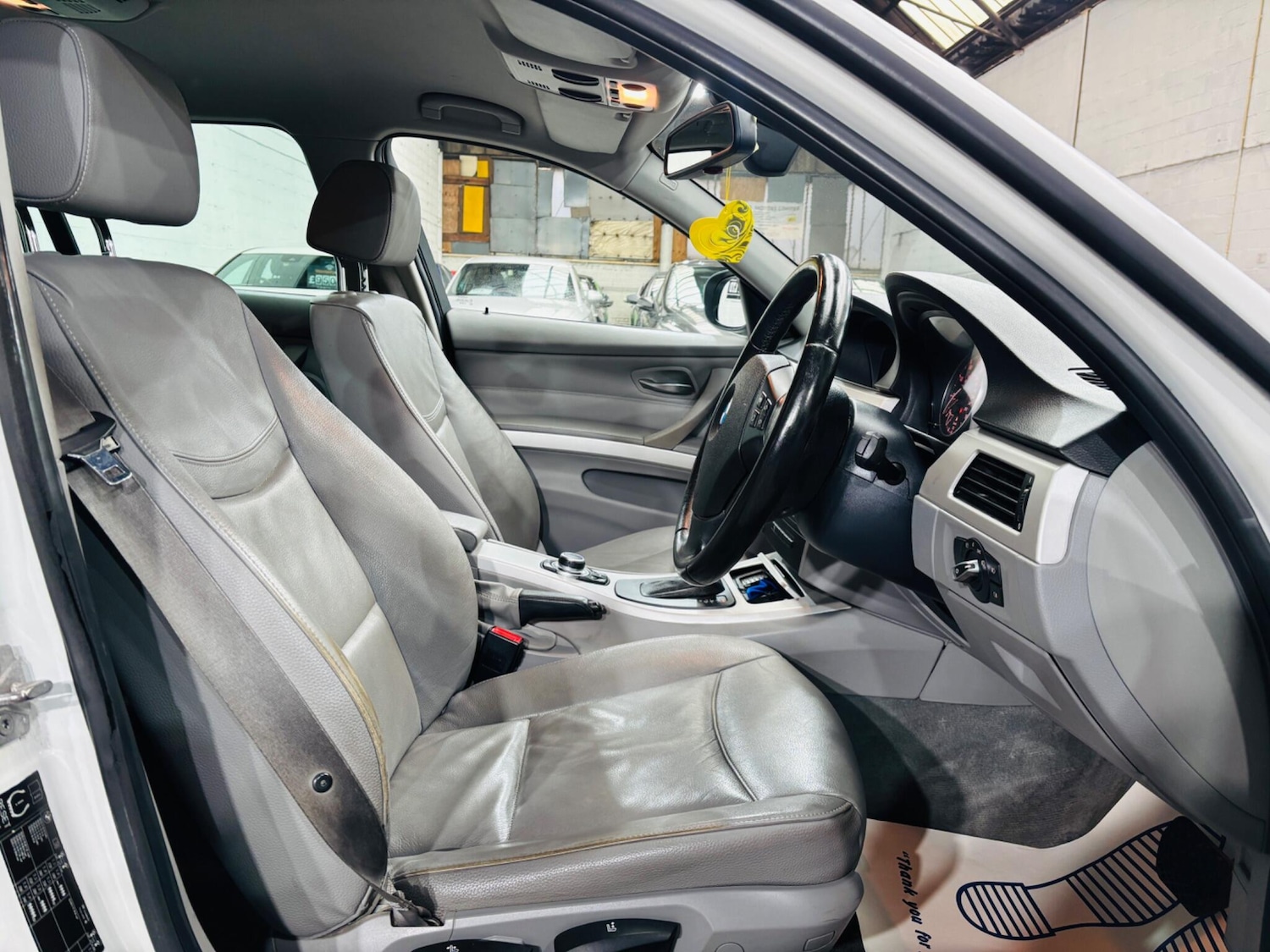 Used BMW 3 Series 2010 for sale - 77737109: Photo 13