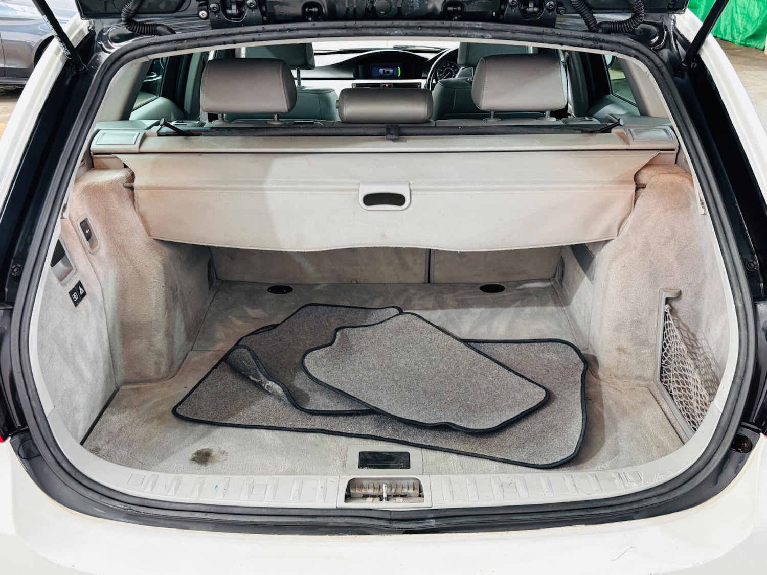 Used BMW 3 Series 2010 for sale - 77737109: Photo 34