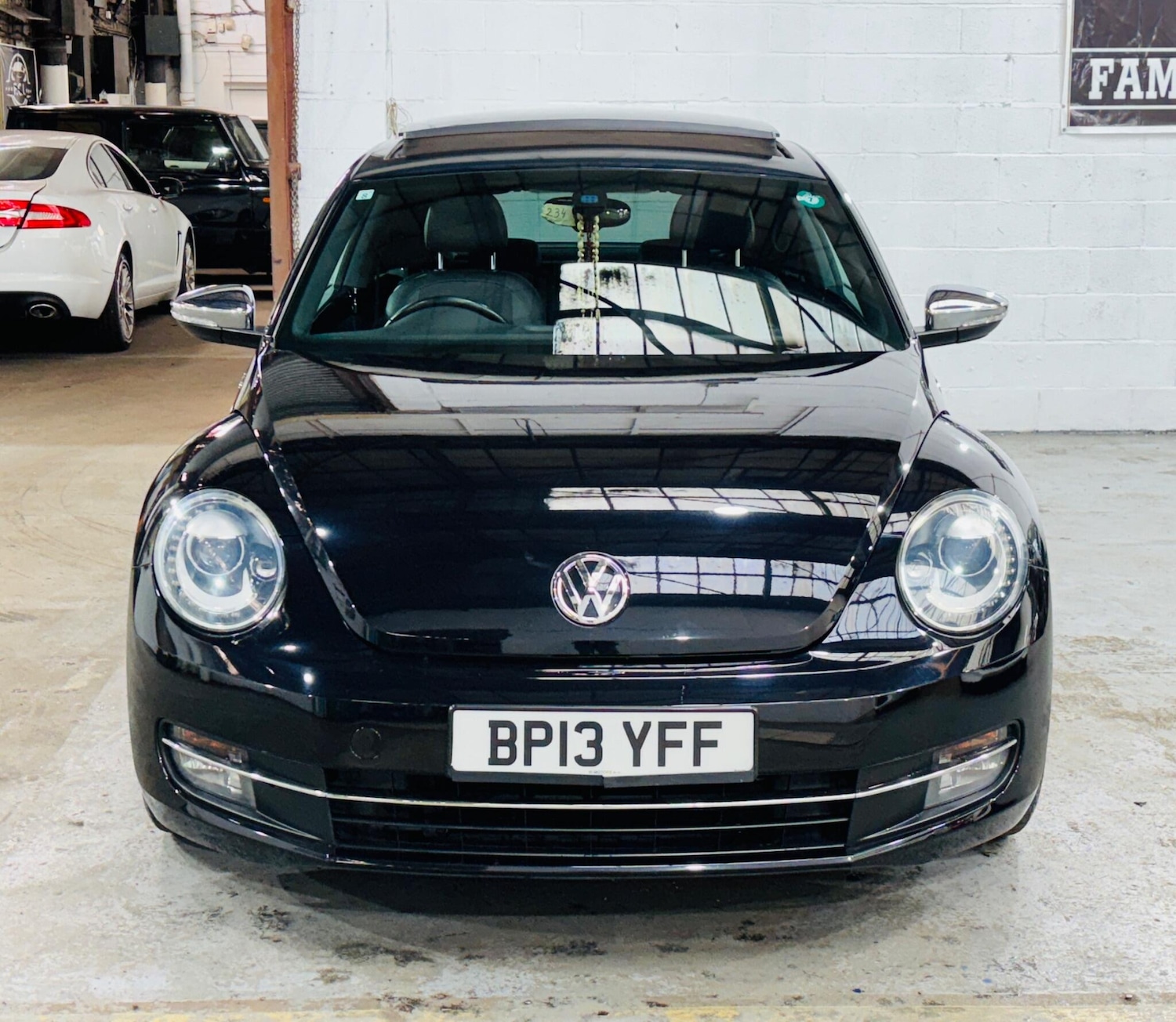 Used Volkswagen Beetle 2026 for sale - 78170916: Photo 2