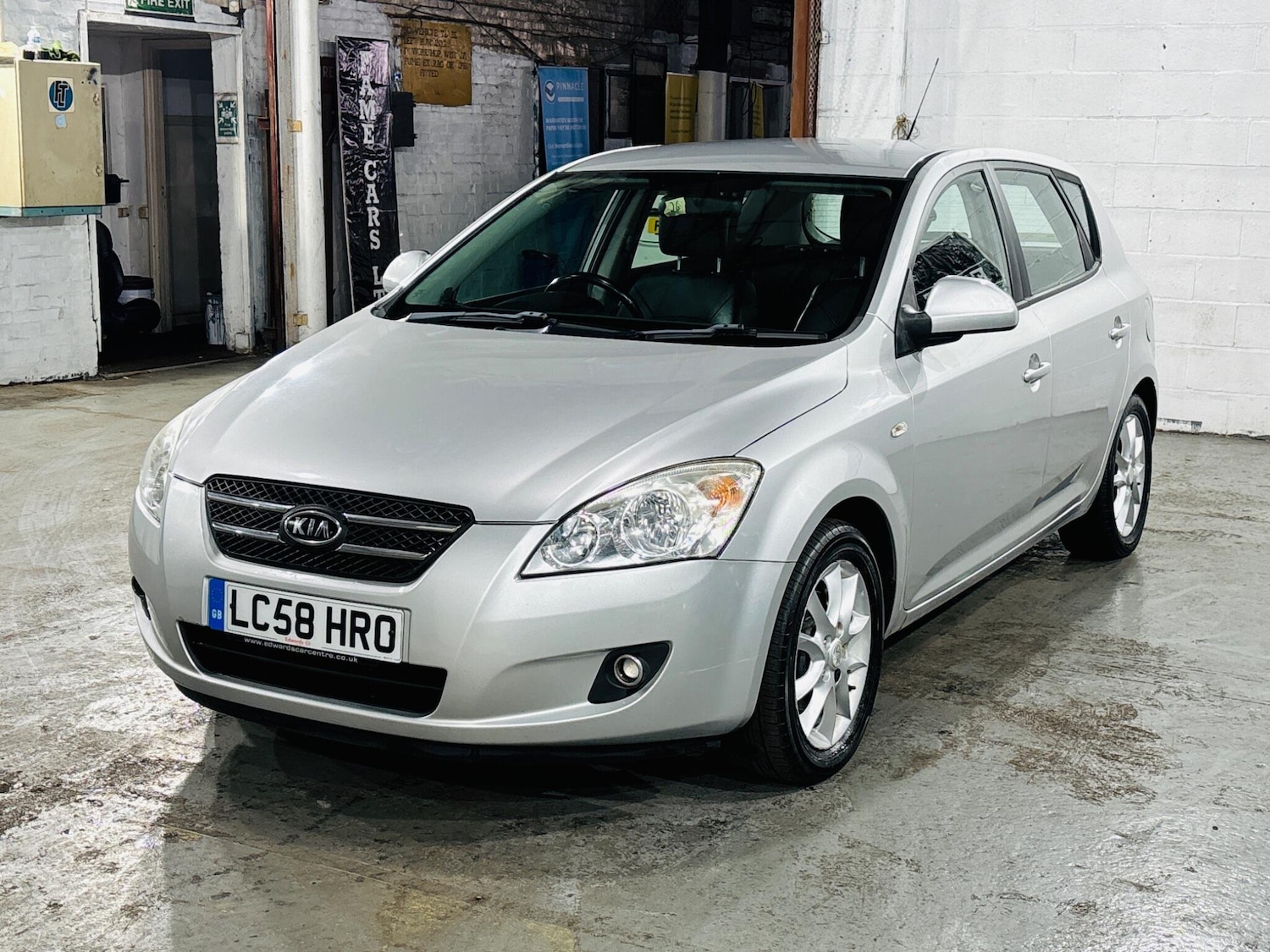 Used Kia Ceed 2008 for sale - 76315104: Photo 4