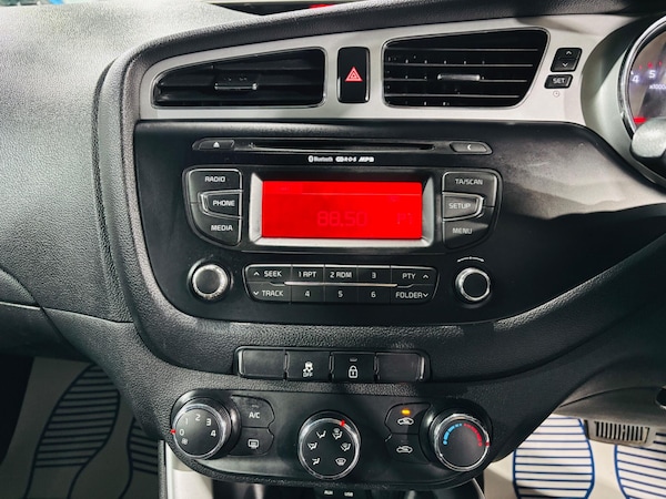 Used Kia Ceed 2013 for sale - 76270784: Photo 22