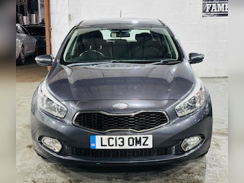 Used Kia Ceed 2013 for sale - 76270784: Photo 2
