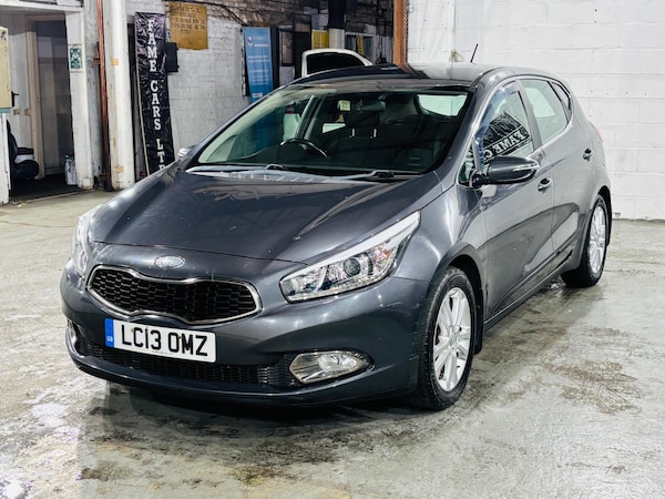 Used Kia Ceed 2013 for sale - 76270784: Photo 4