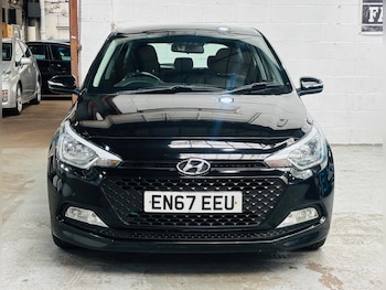 Used Hyundai i20 2018 for sale - 79613236: Photo