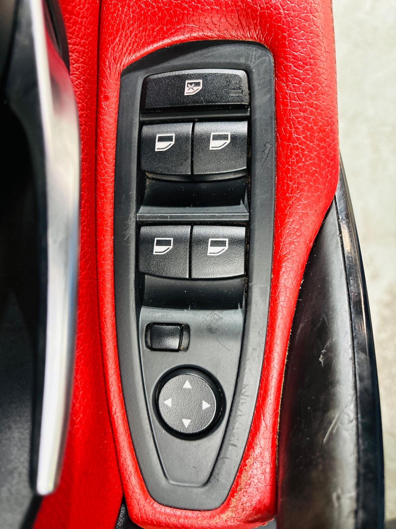 Used BMW 3 Series 2012 for sale - 76136142: Photo 17