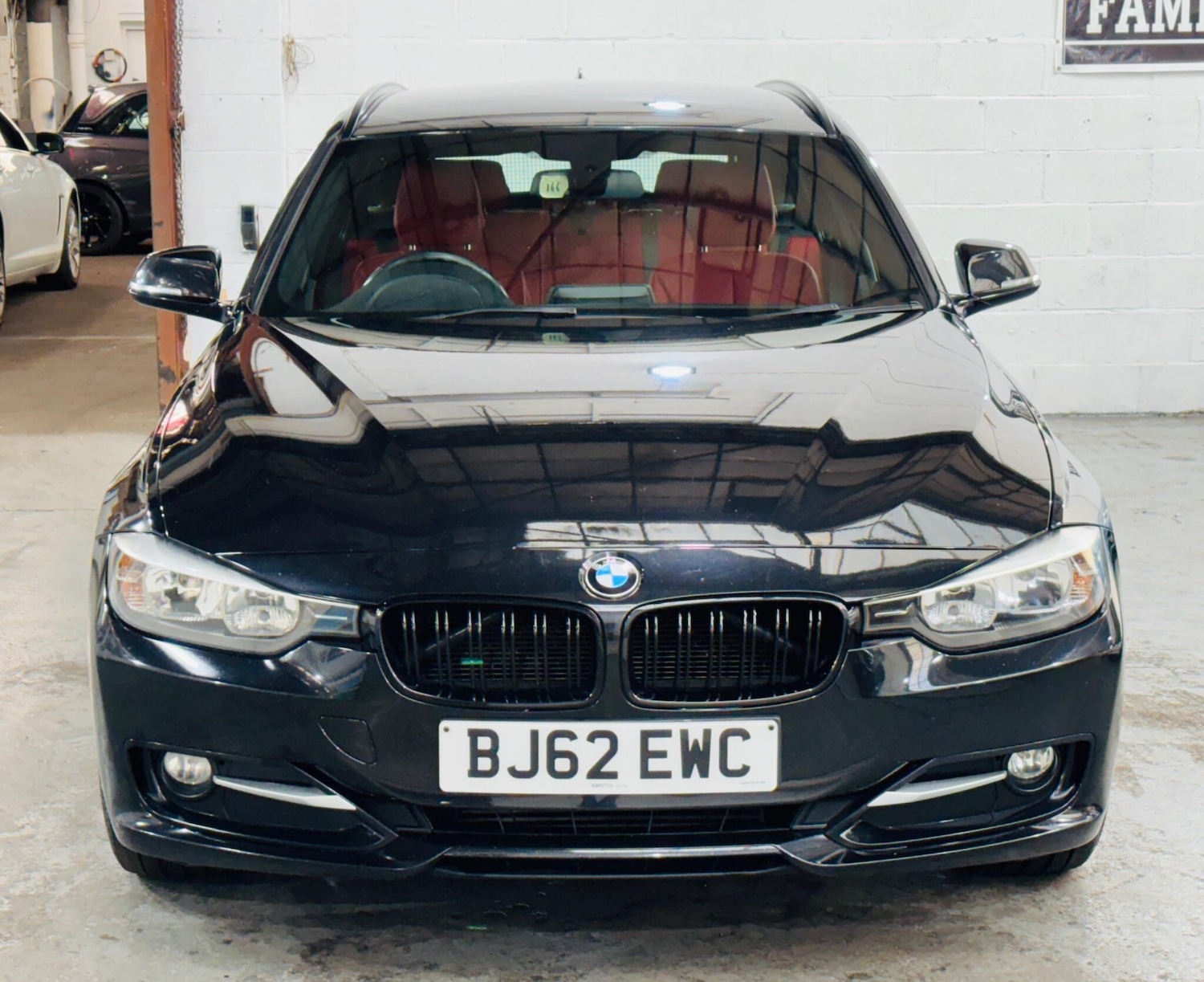 Used BMW 3 Series 2012 for sale - 76136142: Photo 2