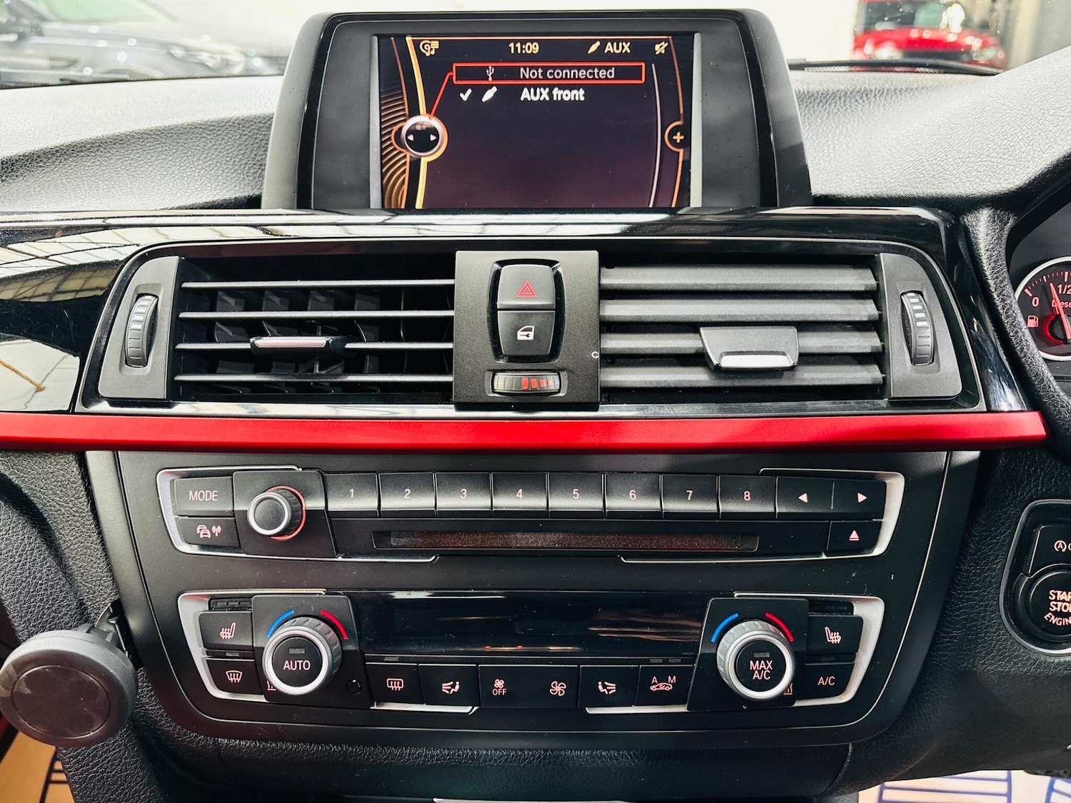 Used BMW 3 Series 2012 for sale - 76136142: Photo 22