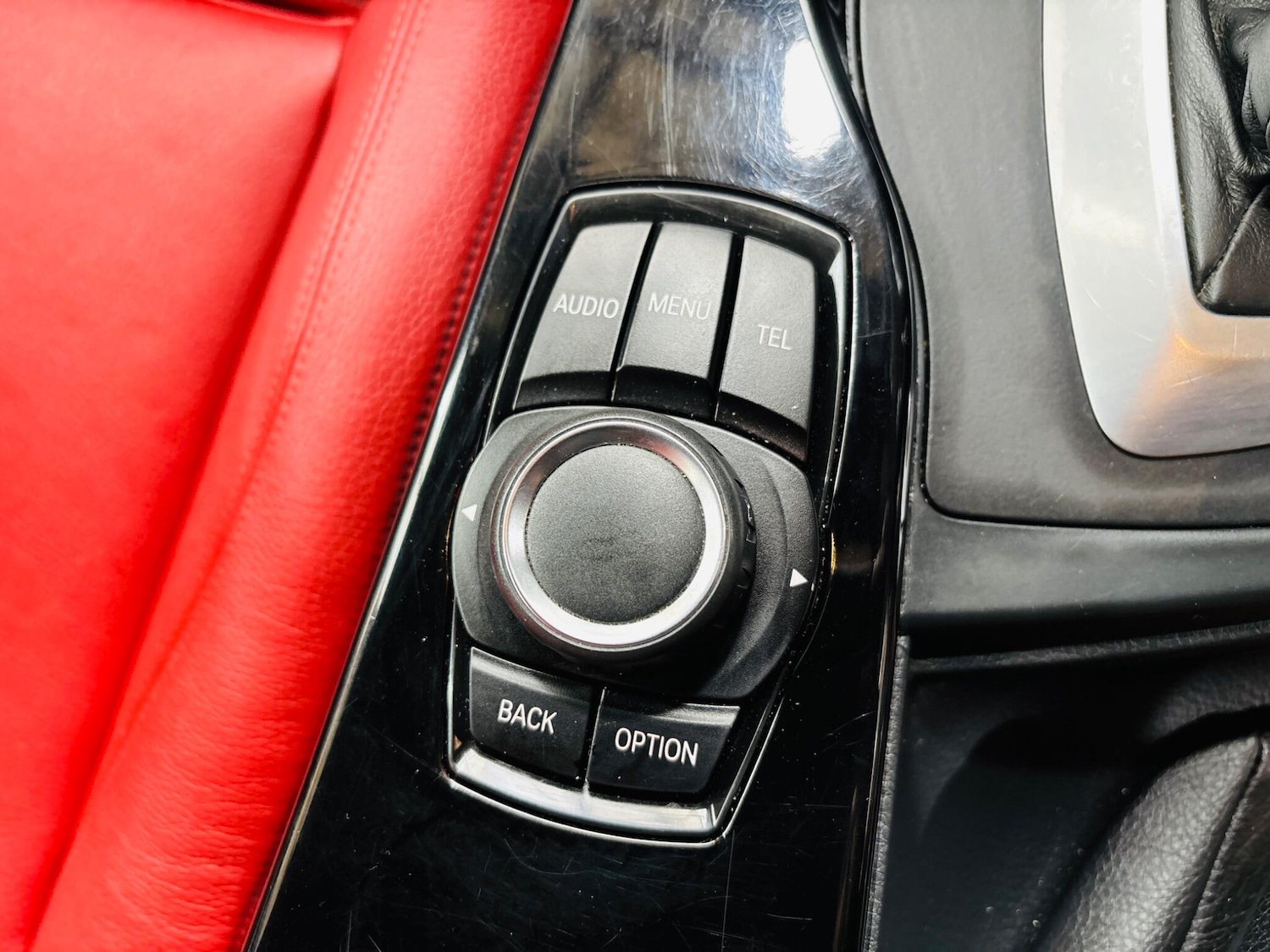 Used BMW 3 Series 2012 for sale - 76136142: Photo 30