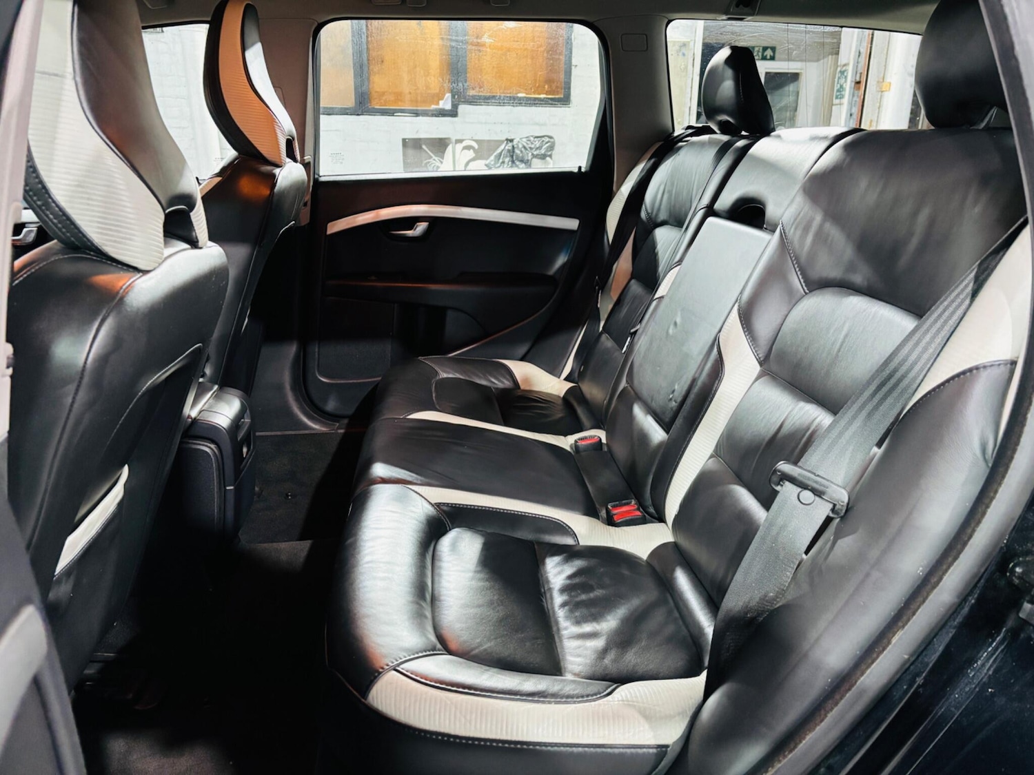 Used Volvo V70 2009 for sale - 77255161: Photo 16