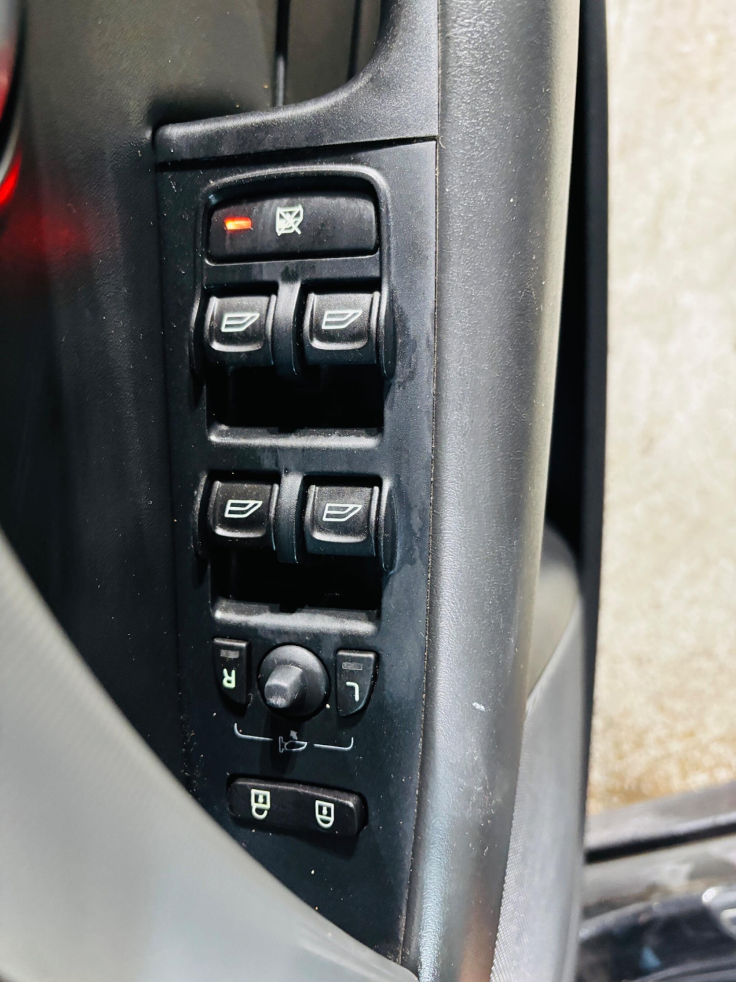 Used Volvo V70 2009 for sale - 77255161: Photo 17