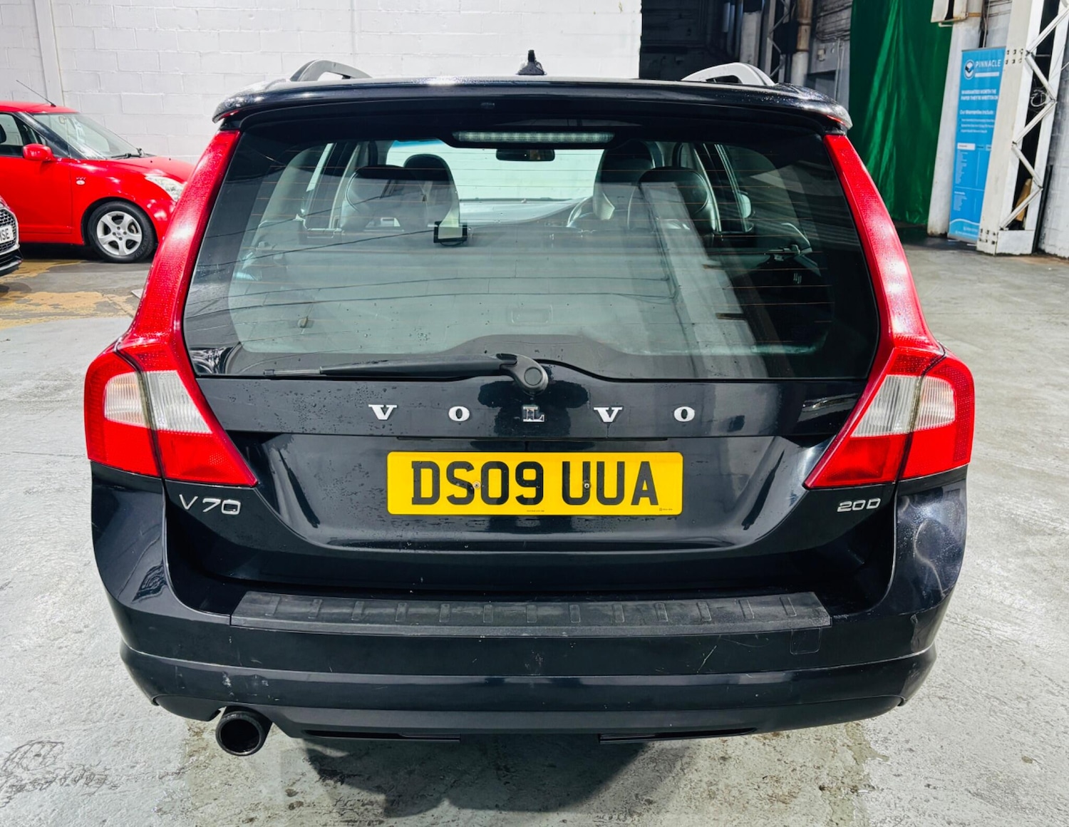 Used Volvo V70 2009 for sale - 77255161: Photo 6