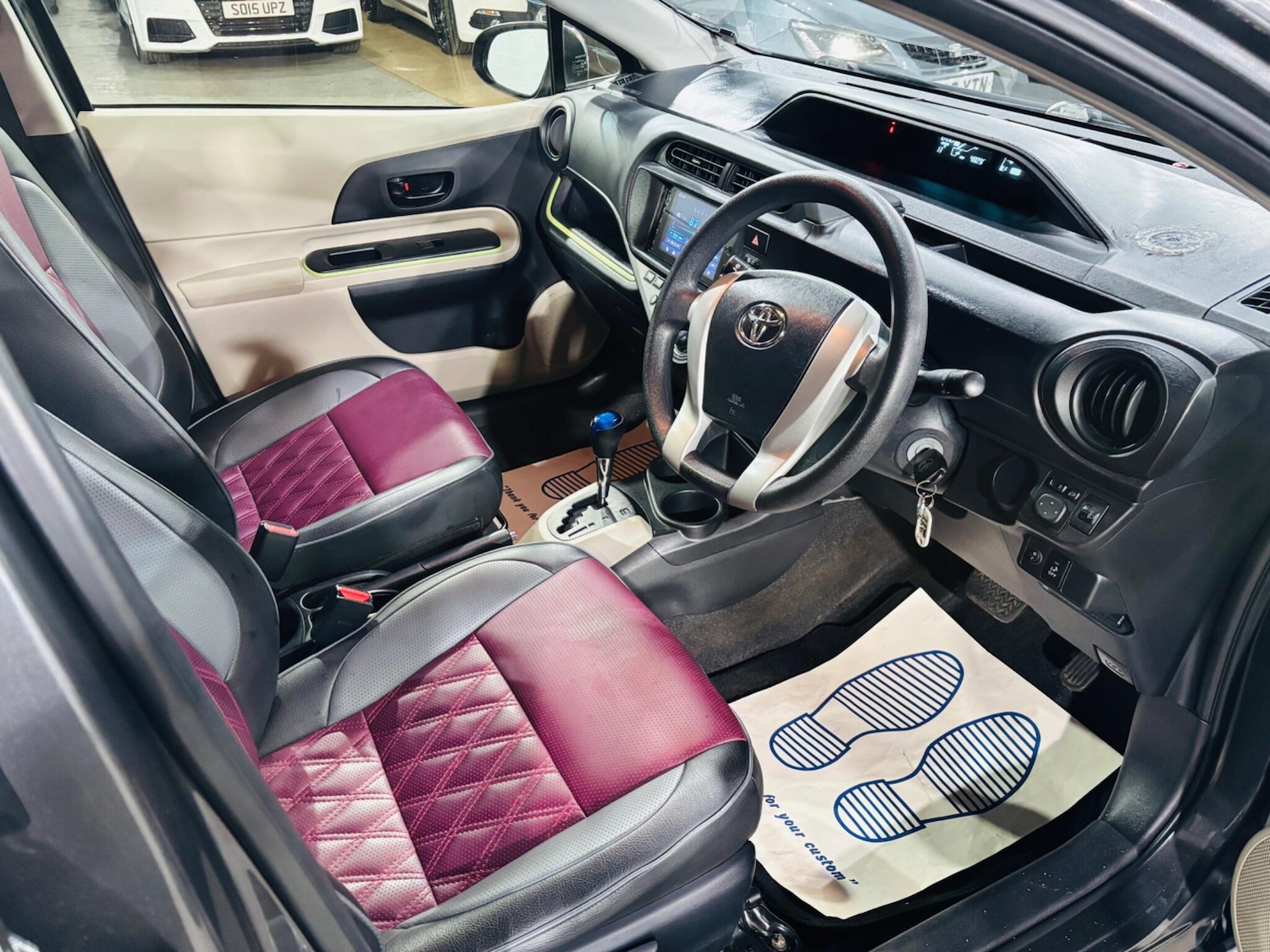 Used Toyota Aqua 2025 for sale - 78007060: Photo 10