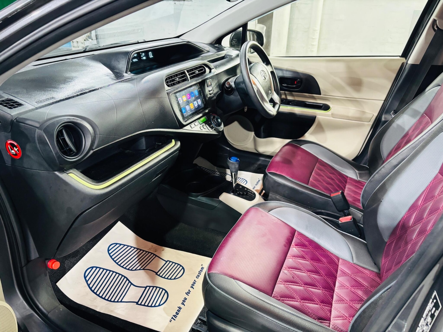 Used Toyota Aqua 2025 for sale - 78007060: Photo 14