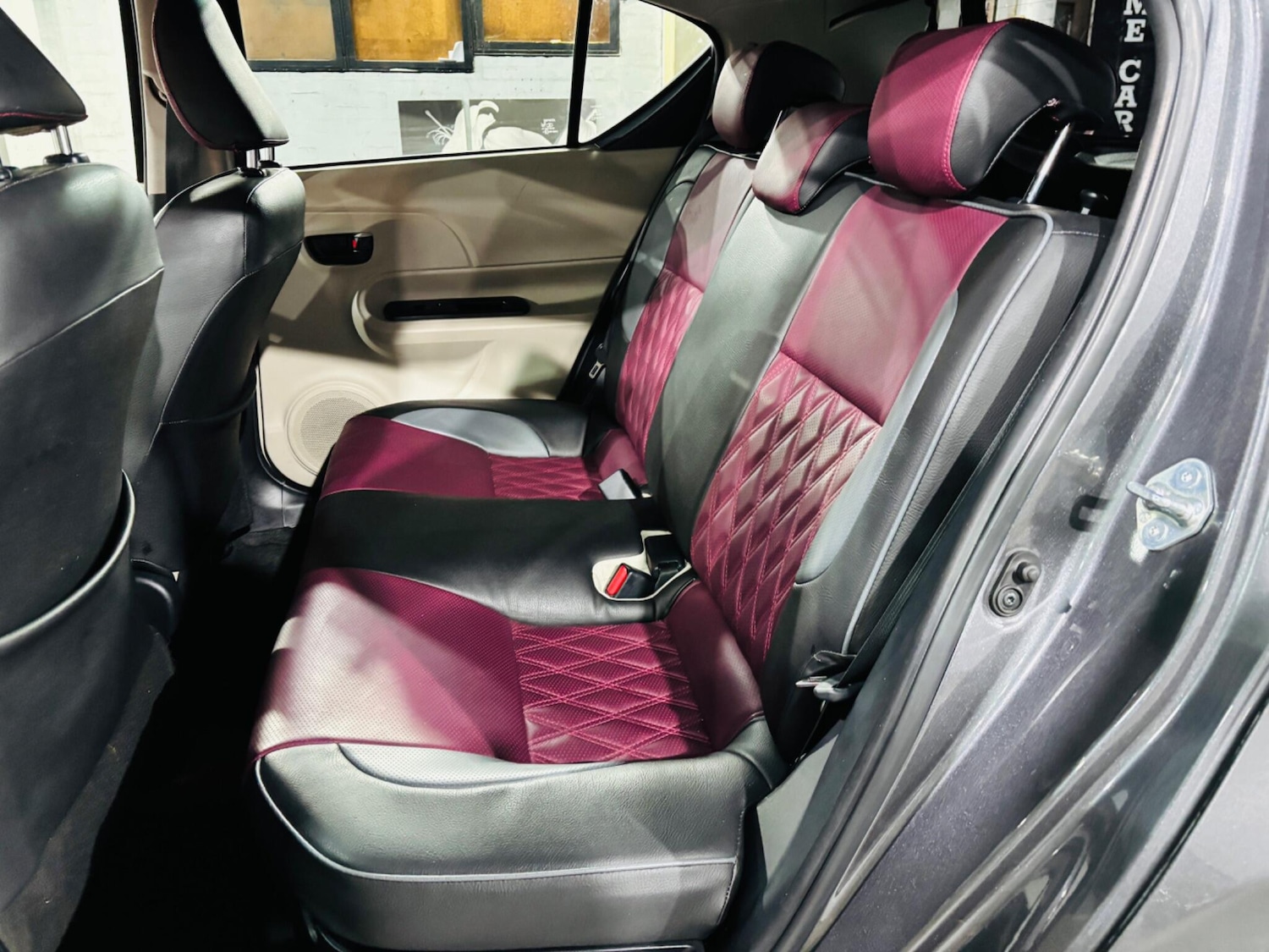 Used Toyota Aqua 2025 for sale - 78007060: Photo 16