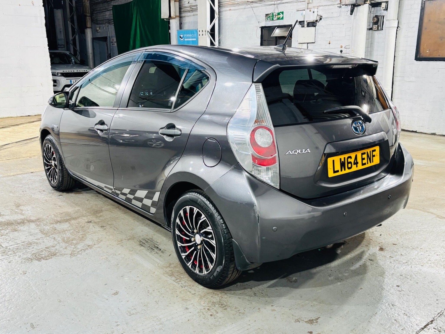 Used Toyota Aqua 2025 for sale - 78007060: Photo 7