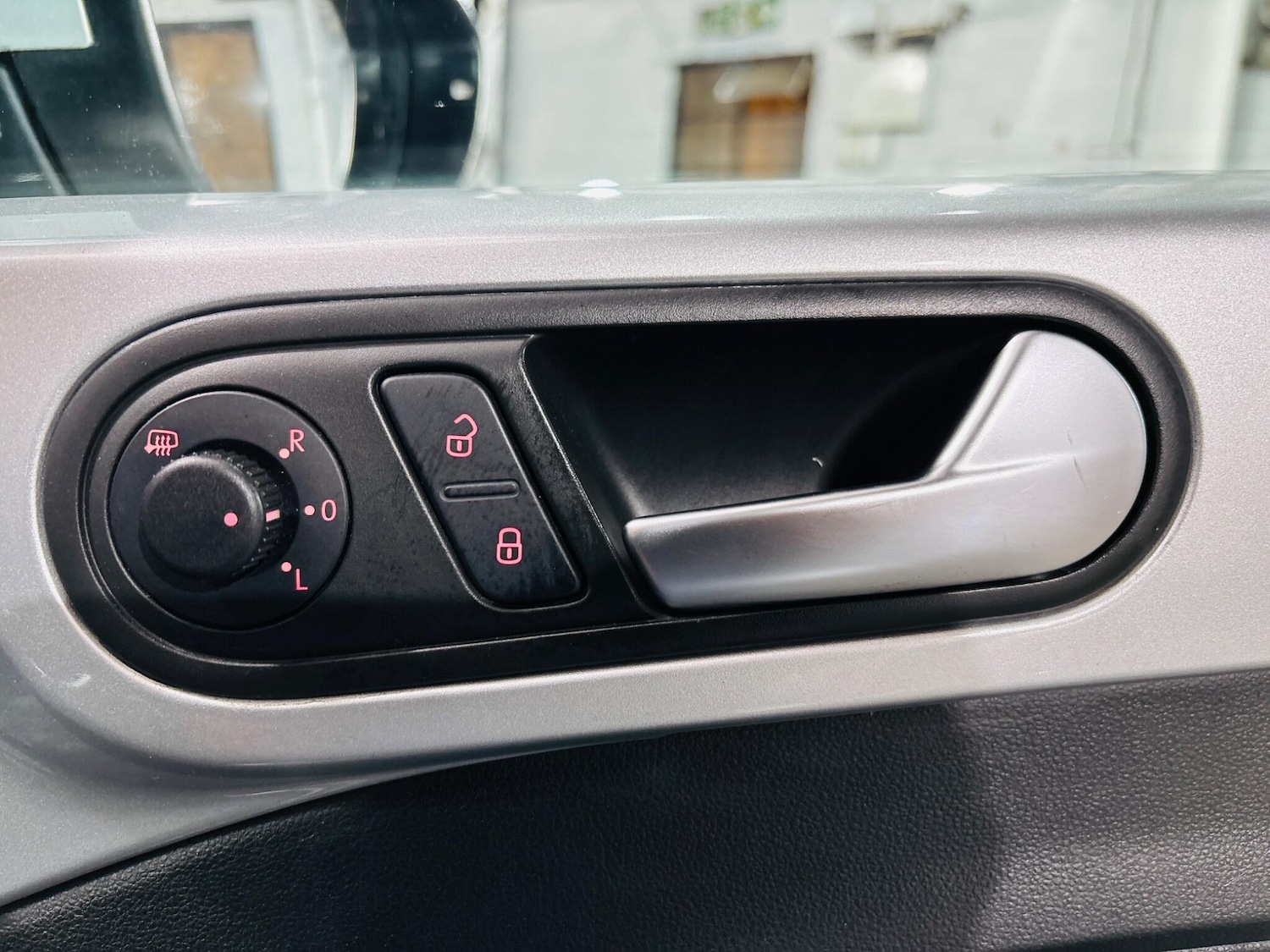 Used Volkswagen Beetle 2012 for sale - 76991266: Photo 17