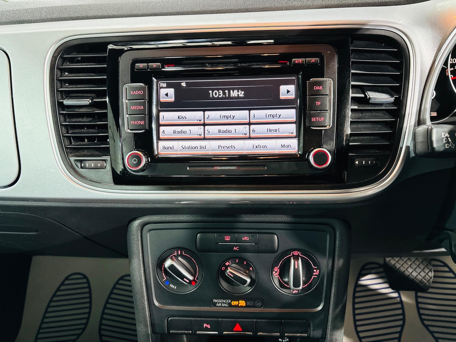 Used Volkswagen Beetle 2012 for sale - 76991266: Photo 21