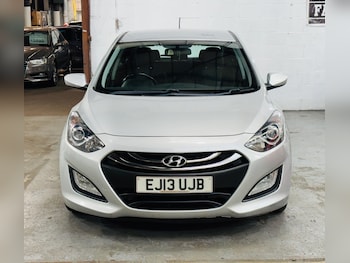 Used Hyundai i30 2013 for sale - 79247690: Photo