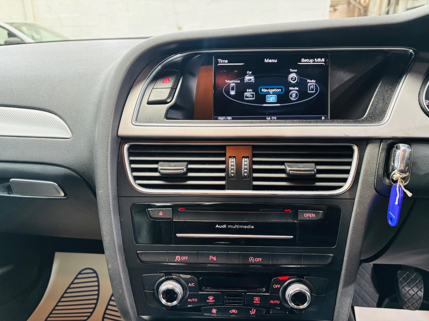 Vehicle 25