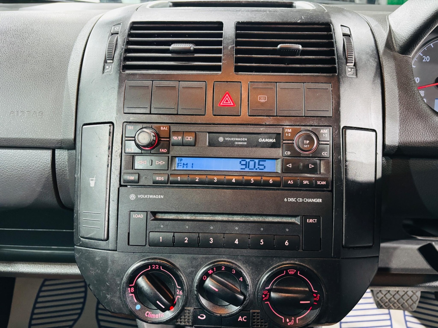 Used Volkswagen Polo 2003 for sale - 76965069: Photo 21